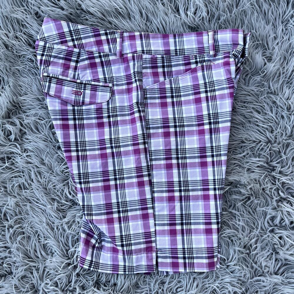 Dockers Bermuda Golf Shorts Pink Grey Plaid Flat Front Pockets Womens 4 Stretch